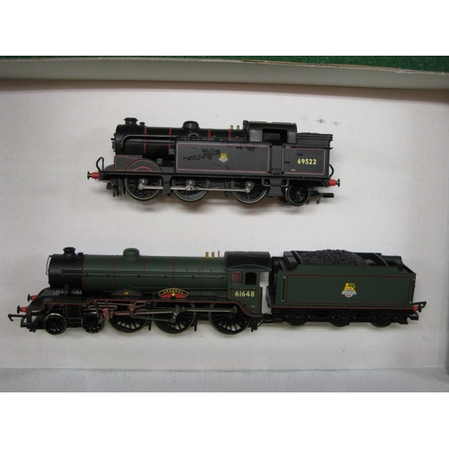 486 - Two loose, used, Hornby OO scale steam locomotives  to comprise: B17 4-6-0 with tender No. 61648 Ars... 