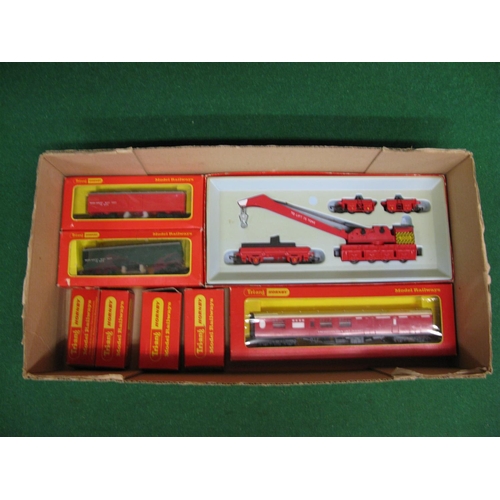 502 - Triang/Hornby boxed OO R.739 75 ton breakdown crane set, R740 breakdown crew coach (Thompson brake i... 