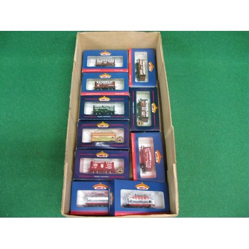 528 - Ten boxed Bachmann OO scale four wheel open goods and tank wagons to include: Charles Roberts & Co. ... 