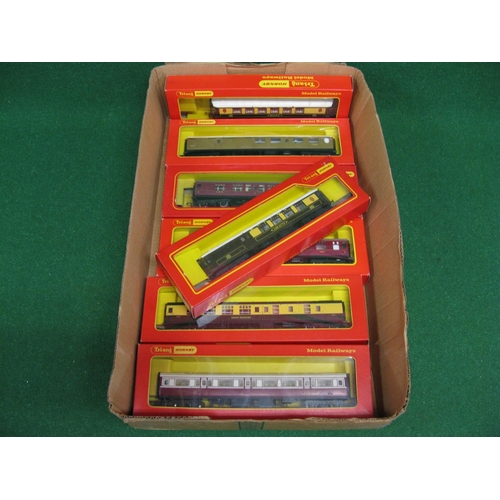 529 - Seven mixed boxed Triang/Hornby bogie coaches to include: Pullmans Mary and Car No. 79, three Mk1's ... 