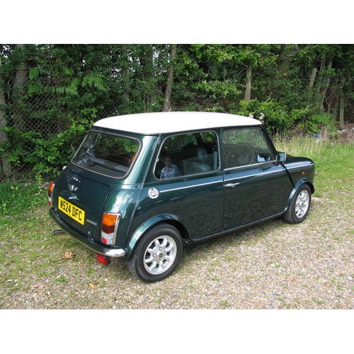 259 - 2000 Mini Cooper 2 Door Saloon.  Registration No. W524 DFC.  Chassis No. SAXXNRAZEYD183689.  Engine ... 