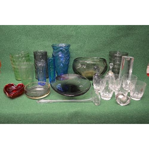 258 - Quantity of Whitefriars and other glassware to comprise: set of six cut glass Whitefriars tumblers, ... 