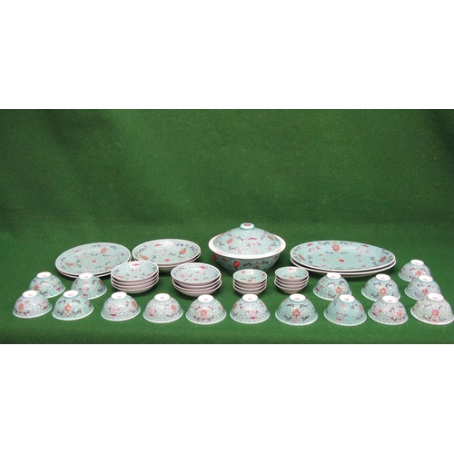 282 - Quantity of late 20th century Chinese dinnerware having a blue ground with floral decoration to comp... 