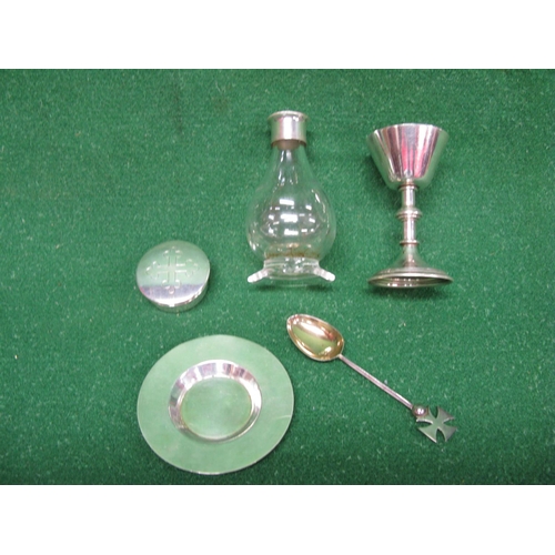 483 - Silver travelling Holy Communion set comprising: spoon, lidded box, small chalice, small plate, one ... 