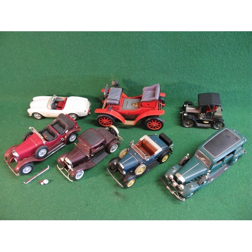 374 - Four diecast and plastic 1:18 scale detailed models of pre-war cars by Motorcity, Ricko and Road Sig... 