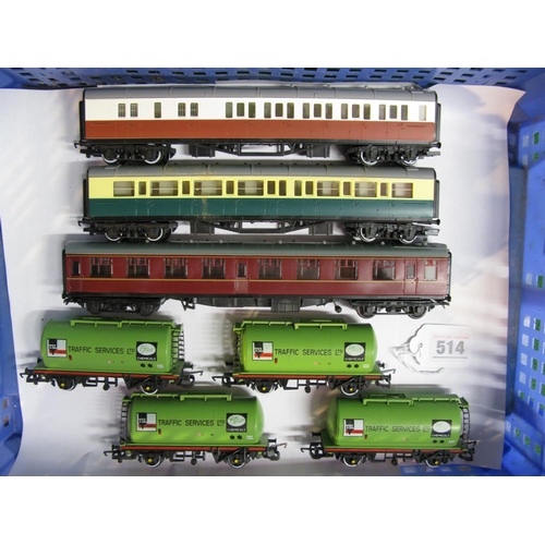 514 - Seven OO rolling stock items to comprise: two corridor coaches and four Pfizer Chemical tanker wagon... 