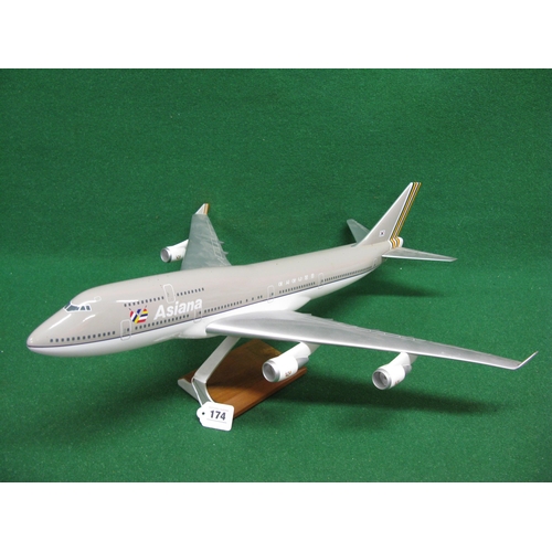 174 - Large desktop model of a Boeing 747-400 in Asiana livery made by Myoug Models-Industrial & Display-K... 