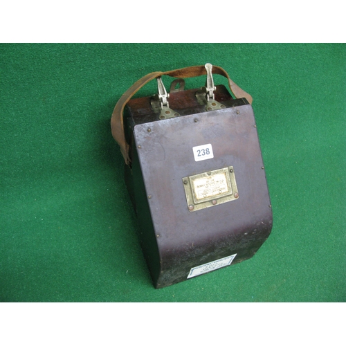 238 - WWII portable cased bubble sextant Mk1XA which was a navigation aid used in aircraft