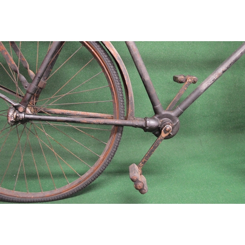 287 - Early 1900's gentleman's bicycle with shaft drive, rod brakes, leather saddle and rack, stamped FN t... 