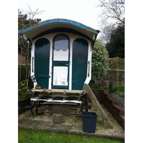 298 - This Ledge / Reading style van was made by the Bristol Wagon & Carriage Co Ltd sometime between 1900... 