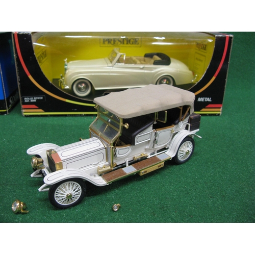 385 - Two boxed large scale metal cars from Solido to comprise: Rolls Royce Silver Cloud II convertible an... 