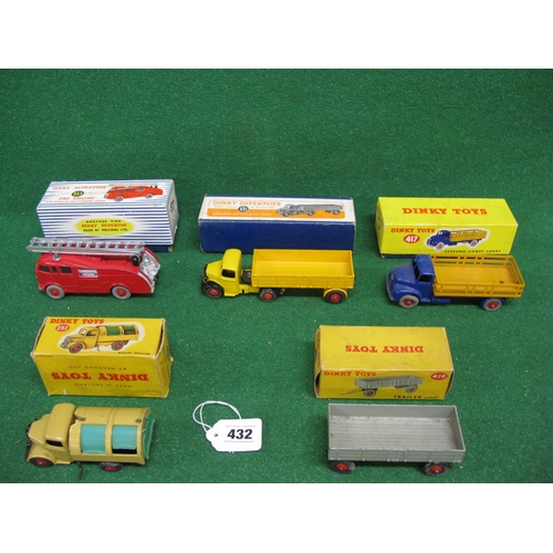 432 - Five boxed Dinky items to comprise: 252 Refuse wagon, 417 Leyland Comet, 428 Trailer, 521 Bedford ar... 