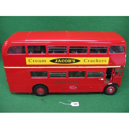 442 - Large and heavy super detailed model of London Transport Routemaster RM857 on Route 11, made of meta... 