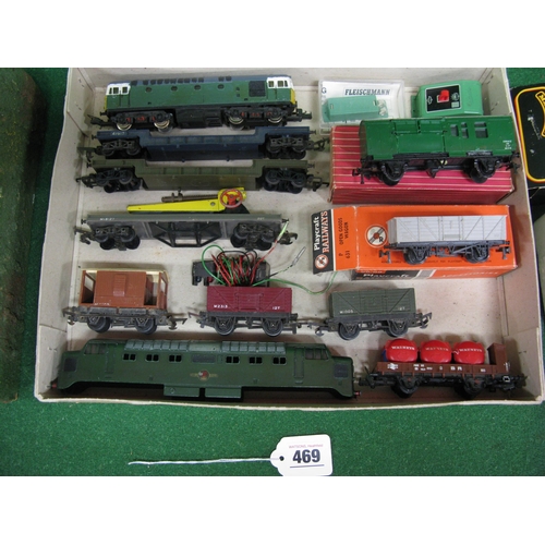 469 - Mixed lot of boxed and loose items from Hornby Dublo, Triang, Lima, Playcraft and Fleishmann togethe... 