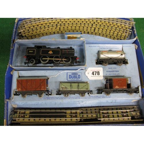 478 - 1953/1954 Hornby Dublo 3 Rail EDG17 BR Goods Train Set  containing: track, three wagons, guards van ... 