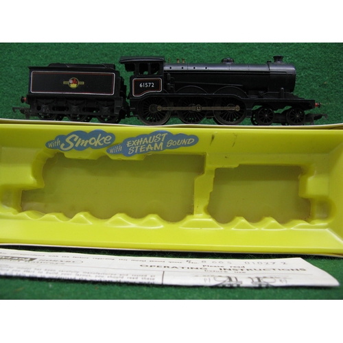 506 - Three 1970's Triang Hornby 00 4-6-0 tender locomotives to comprise: B12 No. 61572 in late BR lined b... 