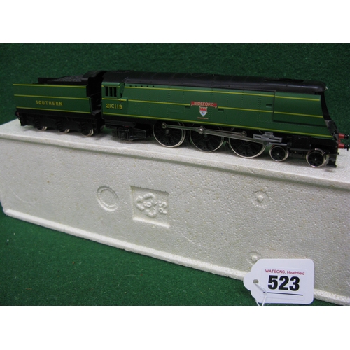 523 - Boxed 1996/1997 Hornby OO Top Link R265 West Country Class 4-6-2 tender locomotive No. 21C119 Bidefo... 