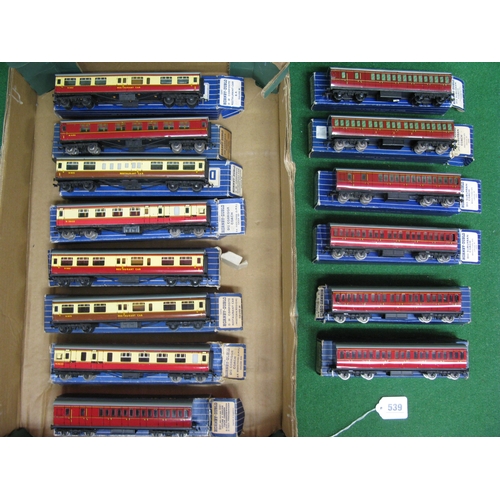 539 - Fourteen boxed Hornby Dublo 3 Rail carriages with metal and plastic wheels to include four restauran... 