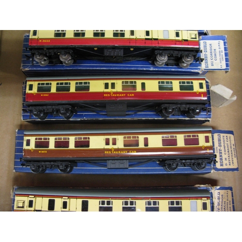 539 - Fourteen boxed Hornby Dublo 3 Rail carriages with metal and plastic wheels to include four restauran... 