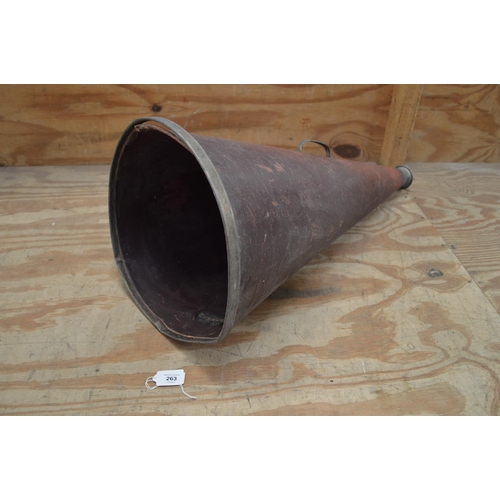 Lot 263       