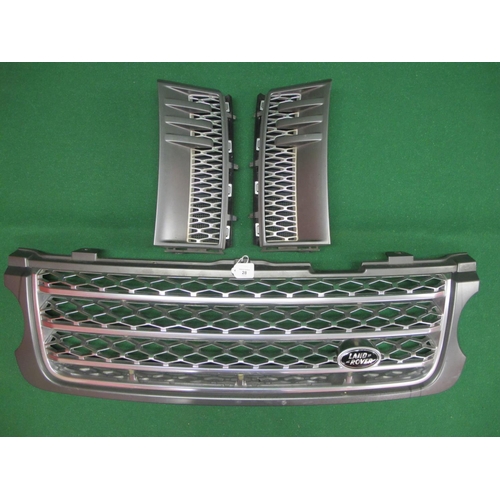 28 - Land Rover front grill together with two side vents