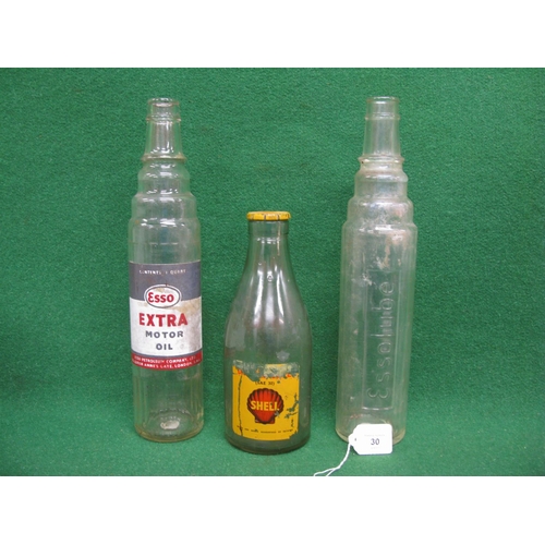 30 - Pre-war Double Shell SAE 30 one quart oil bottle with metal cap - 10.5