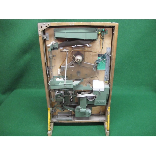 322 - Vertical free to use pinball machine made by Nishijin in Japan, of metal and plastic construction co... 