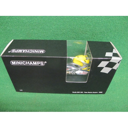 450 - Boxed Minichamps 1:12 scale metal motorcycle model of a Honda NSR500-Team Mastroassurro 2000