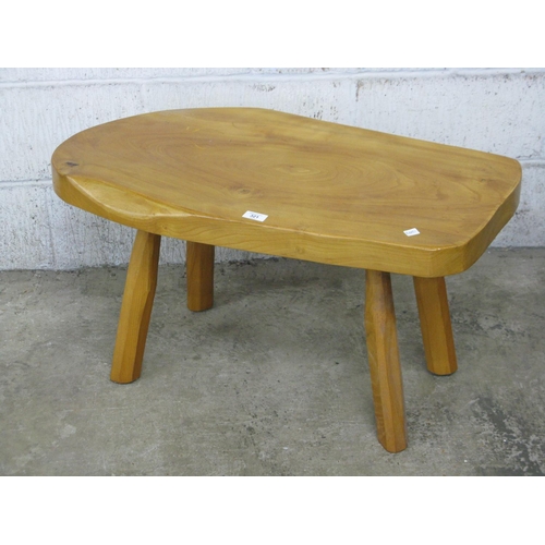 321 - Tree trunk slab coffee table - 32