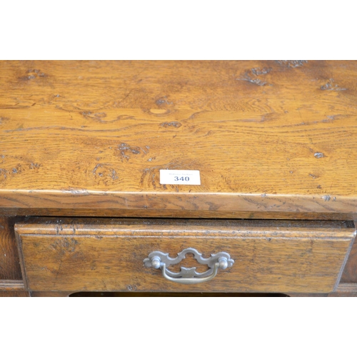 340 - Late 20th century oak dresser of small proportions - 54