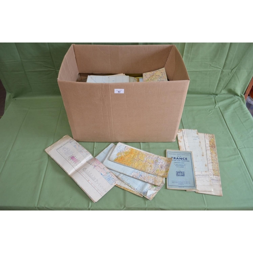 82 - Box containing a quantity of maps