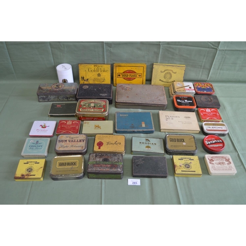 285 - Collection of vintage cigarette tins to include: Gold Flake, Ardath & Churchmans etc