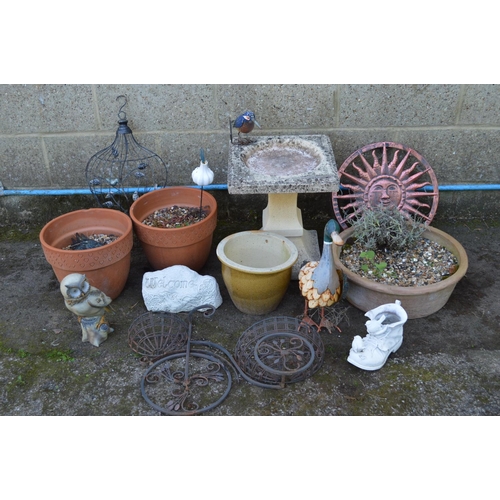 14 - Quantity of garden pots, bird bath and garden ornaments