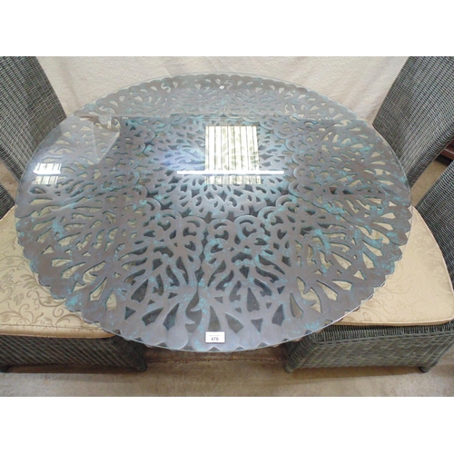 476 - Circular metal based glass topped table - 46.5