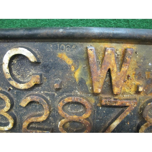 209 - Rectangular cast iron plate to read GW 32878 - 12.25