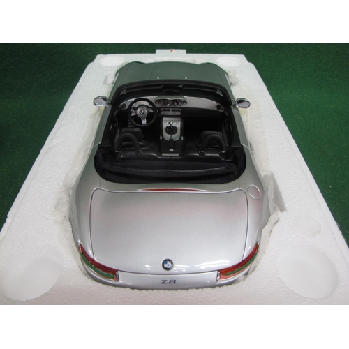 412 - 1:12 scale detailed metal and plastic model of the BMW Z8 driven by James Bond in The World Is Not E... 