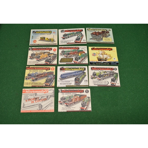 572 - Large box full of model and model making ephemera, leaflets, booklets and catalogues from the 20th c... 