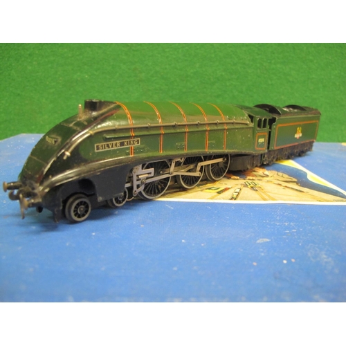 629 - Boxed Hornby Dublo 3 Rail train set EDP11 containing A4 4-6-2 tender locomotive No. 60016 Silver Kin... 