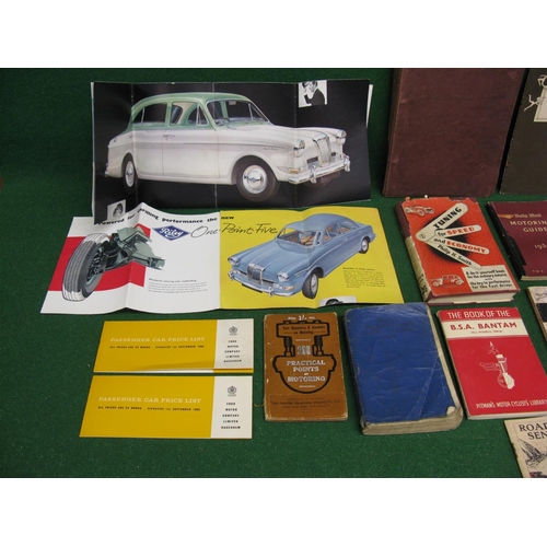 82 - Box of motoring and motorcycling booklets from the 20th century to include: BSA Bantam, Autocar Buye... 