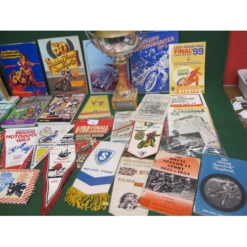 89 - Collection of items pertaining to International Speedway and Grass Track Racing from the 1940's-2001... 