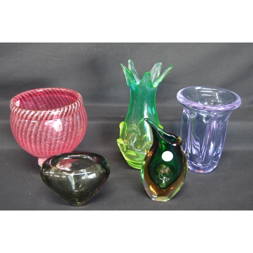 134 - Quantity of Art Glass to include: small Murano vase, smoked Holmegaard vase, Murano vase with bubble... 