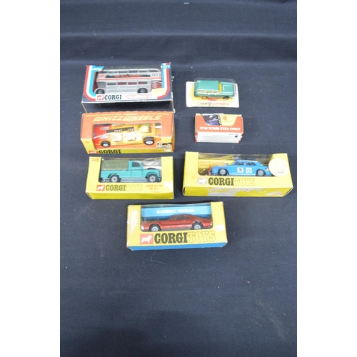 114 - Group of boxed Corgi model vehicles to comprise: 471 Silver Jubilee Bus, 165 Whizzwheels Adam's Four... 