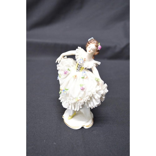 247 - Group of eight Naples, Dresden and Aelteste Volkstedter figures