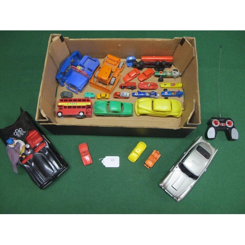 415 - Box of playworn plastic vehicles from: International Products, Marx, Merit, Beeju, Jimson, Minix, OK... 