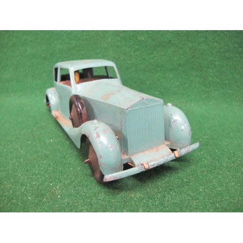 421 - Rare Betal (England) diecast clockwork Rolls Royce with tinplate driver and base - 10