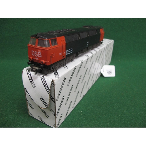 656 - 1980's/1990's Lima HO scale CoCo diesel locomotive No. 1401 in DSB black and red livery, contained i... 