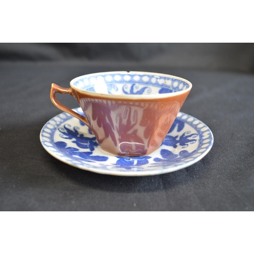 46 - Group of Oriental ceramics to comprise: Lazy Susan - 32cm dia, blue & white decorated plate - 30.5cm... 