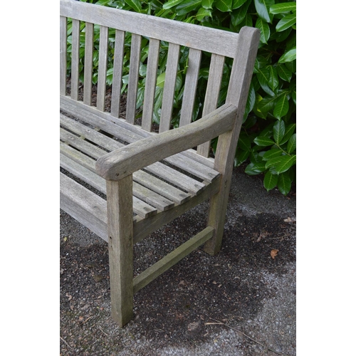 25 - Wooden garden bench - 122cm x 60cm x 86cm tall