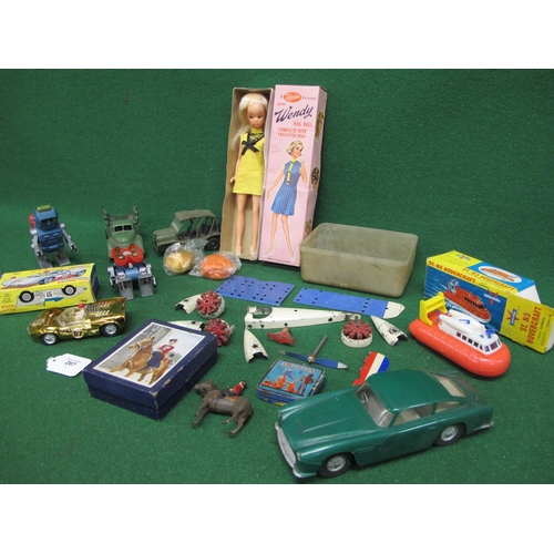 267 - Mixed lot to comprise: parts from a Meccano Aeroplane Constructor set, Telsada Wendy Wig doll and Ho... 