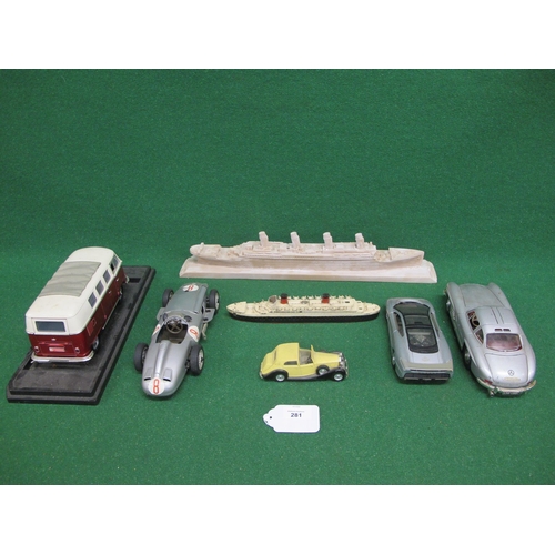 281 - Mixed loose lot to include: diecast and plastic cars from Burago (Mercedes 300SL Gullwing), Maisto (... 